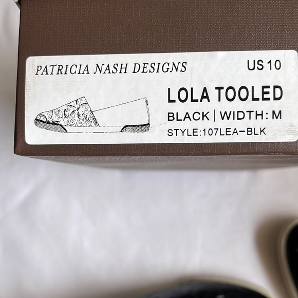 Patricia Nash Women’s Lola Black Tooled Leather Slip On Brand New With box. - Picture 5 of 7